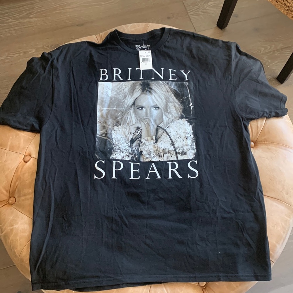 NWT Britney Spears Black Size 2XL T-Shirt